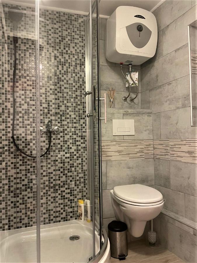Apartment Chloe 特罗吉尔 外观 照片