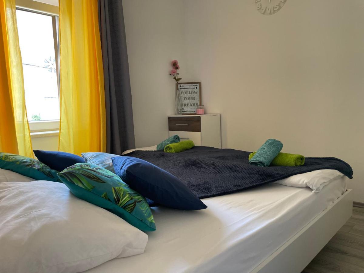 Apartment Chloe 特罗吉尔 外观 照片