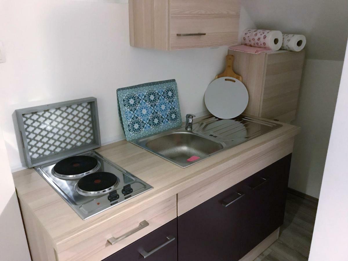 Apartment Chloe 特罗吉尔 外观 照片