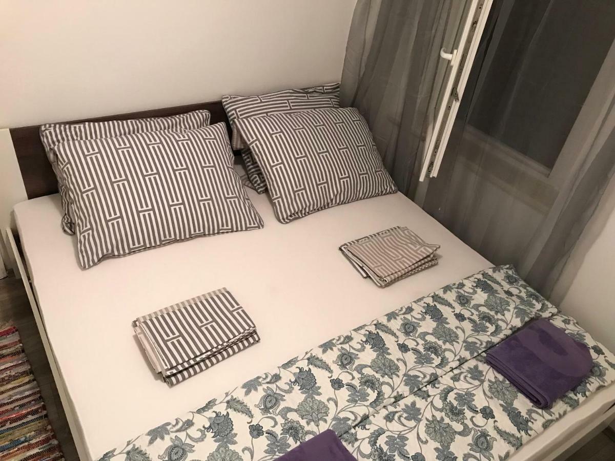 Apartment Chloe 特罗吉尔 外观 照片